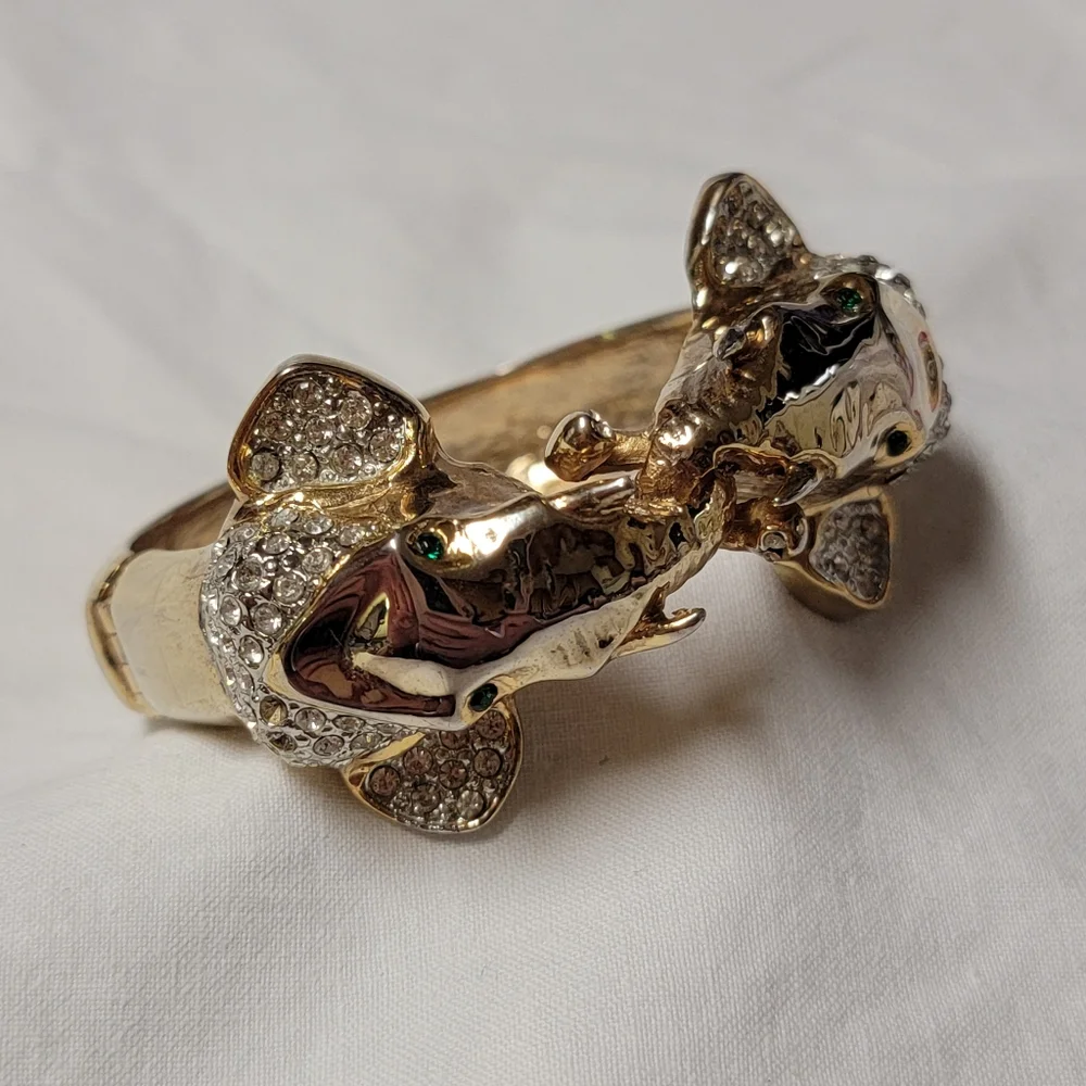 Vintage Double Elephan Bracelet Gold Tone Hinge Open Emerald Green Eyes